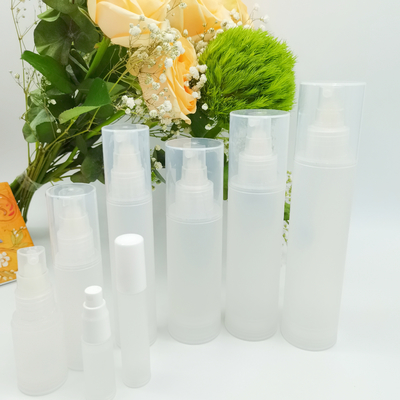 La botella cosmética plástica helada fijó 5ml 10ml 15ml 50ml 100ml para el empaquetado del cuidado de piel