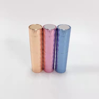 La cubierta de aluminio 8ML modificó la botella de vidrio para requisitos particulares recargable de lujo del espray de perfume del diseño