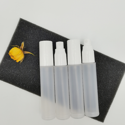 La botella cosmética plástica helada fijó 5ml 10ml 15ml 50ml 100ml para el empaquetado del cuidado de piel