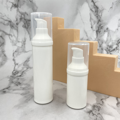 Broche ULTRAVIOLETA de la loción de la prueba 20ml 25ml PP en las botellas privadas de aire modificadas para requisitos particulares de la bomba de los colores