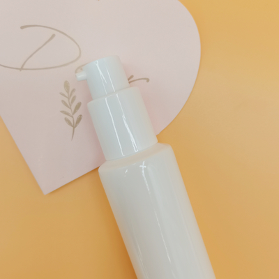 capacidad plástica 30ml del tubo de la loción del diámetro PE de los 30MM - tubo de la barrera de la polimerización en cadena del 50% de 50ml