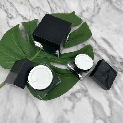 Los tarros cosméticos de Matt Lid 10g ajustan los envases plásticos del maquillaje metalizaron superficial