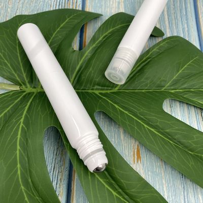 Diámetro vacío 19m m de las botellas de la bola de rodillo del tubo 7ml -15ml de la crema del ojo del PE