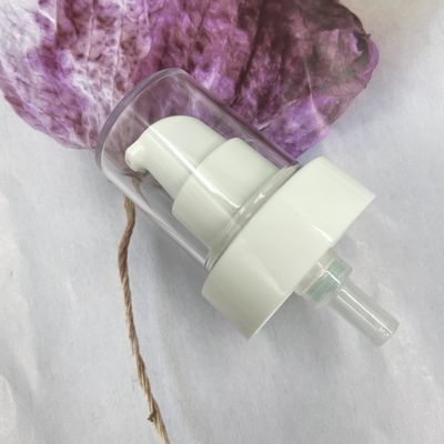 Dosificación 0.3ml de la bomba 24/410 del ms Cap White Treatment para las botellas de la fundación