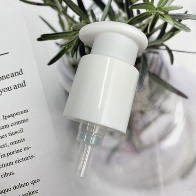 Dosificación doble del dispensador 0.5ML/T de la bomba de la crema de cara de la cerradura 24/410 primavera 304H