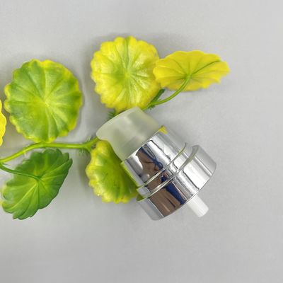Dosificación líquida de la primavera 0.3ml del dispensador 304H de la bomba de la crema de fundación 24/410 cierre de plata