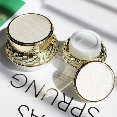 Acrílico vacío 30g 50g PMMA de los tarros de la crema de cara del oro de lujo para el cosmético