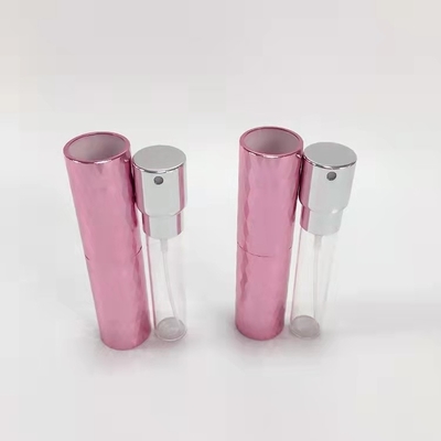 La cubierta de aluminio 8ML modificó la botella de vidrio para requisitos particulares recargable de lujo del espray de perfume del diseño